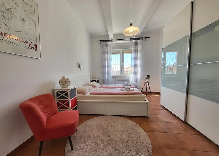 Apartament Sablicevo - Near The By Irundo *